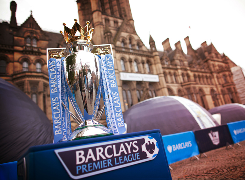 而是在防守 而是在防守