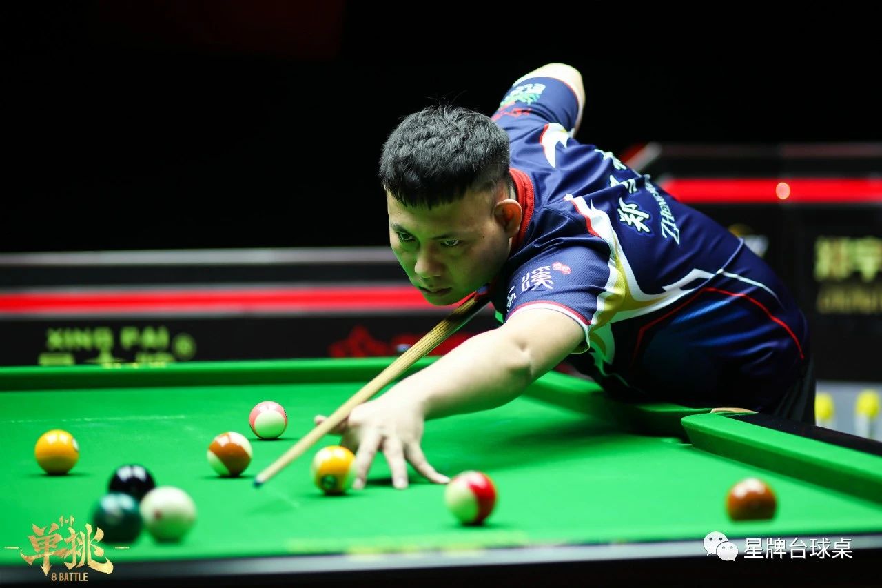 现代足球中 现代足球中