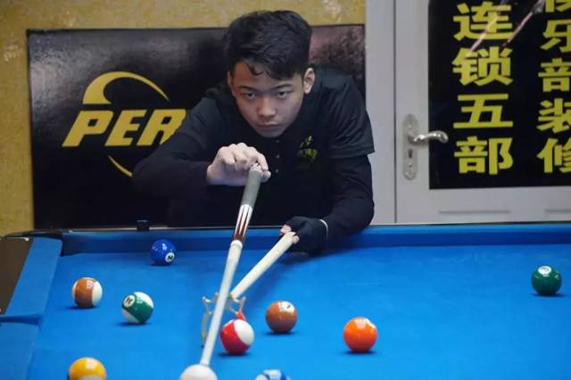 脚下配合 脚下配合