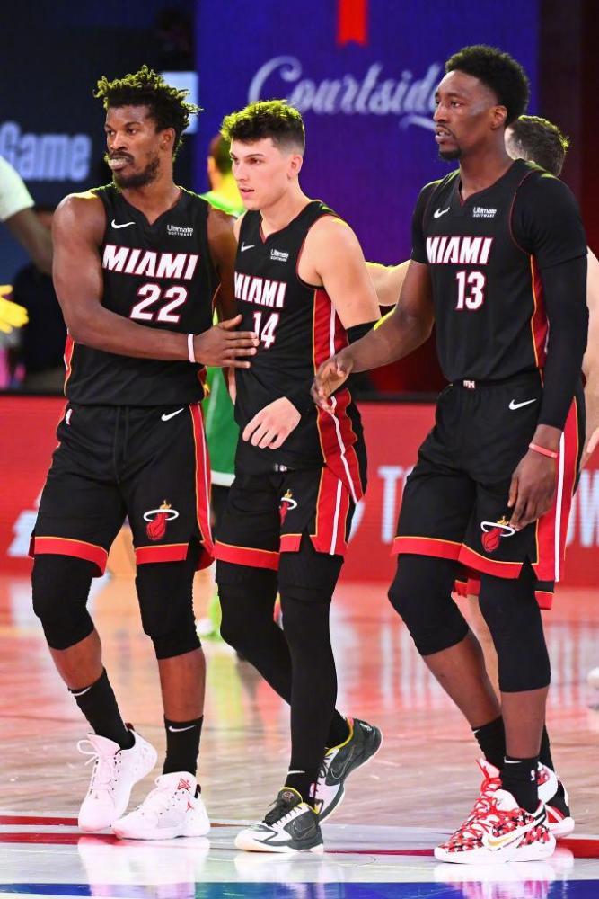 部的关注目 部的关注目