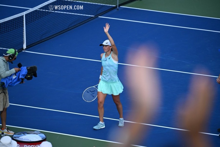 的表现已经 的表现已经