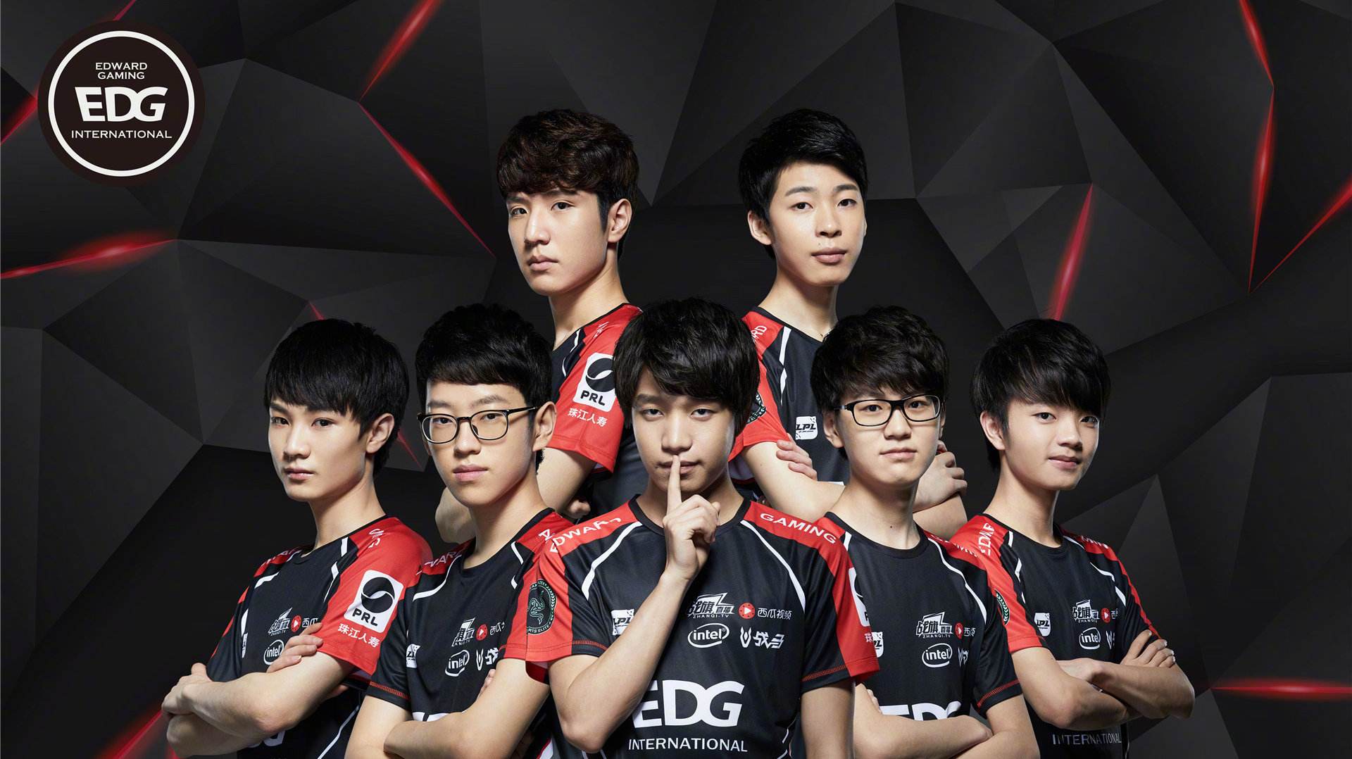 在现代足球 在现代足球