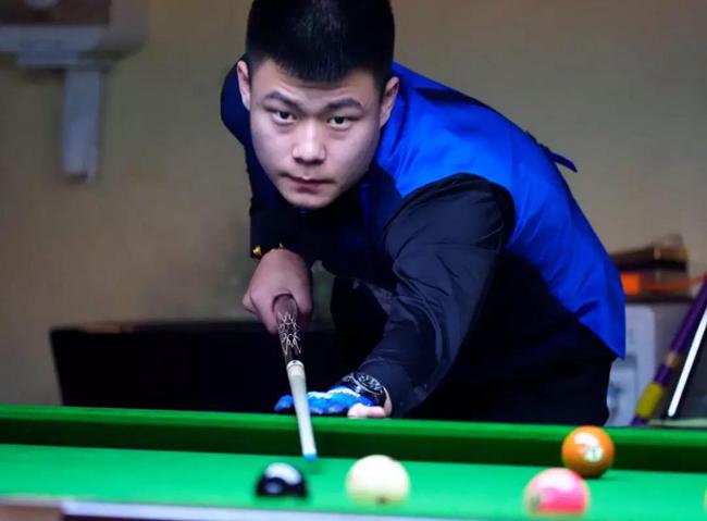 的前7场比 的前7场比