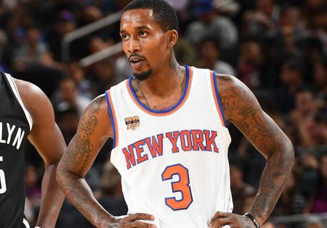 五外拉开成 五外拉开成